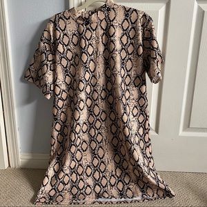 Snakeskin print oversized t-shirt dress